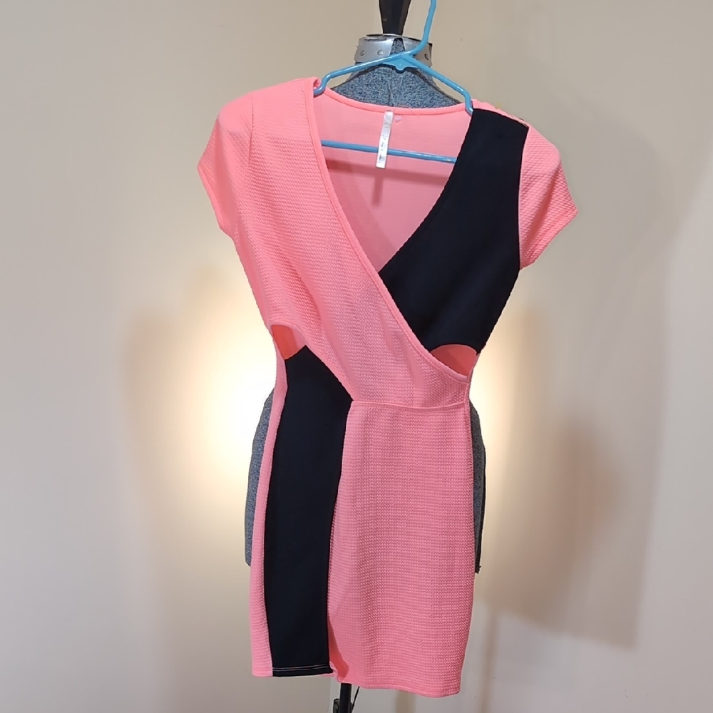 Chic Asymmetrical Pink and Black Dress